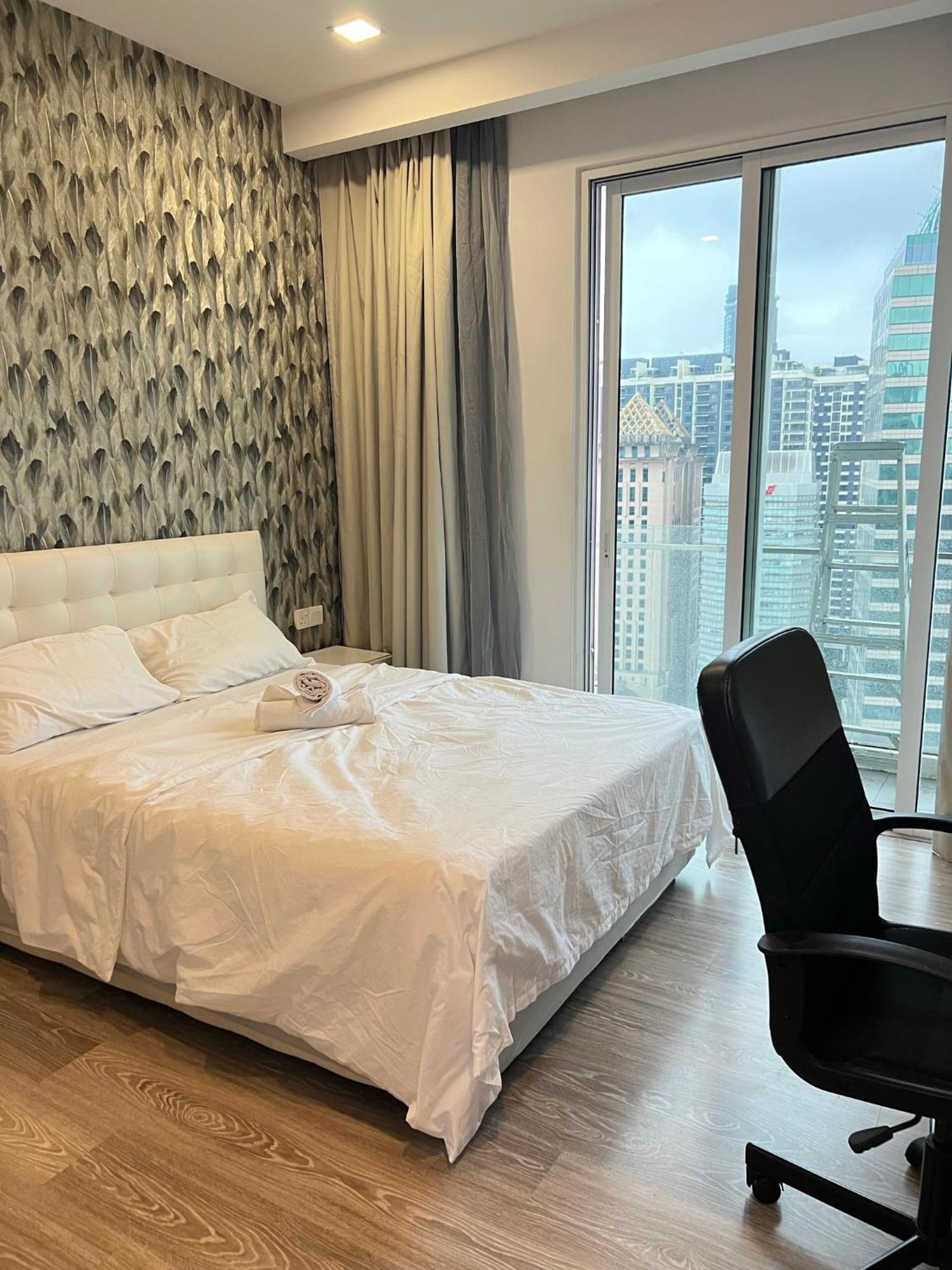 Myrehat Suites Bukit Ceylon Куала-Лумпур Экстерьер фото